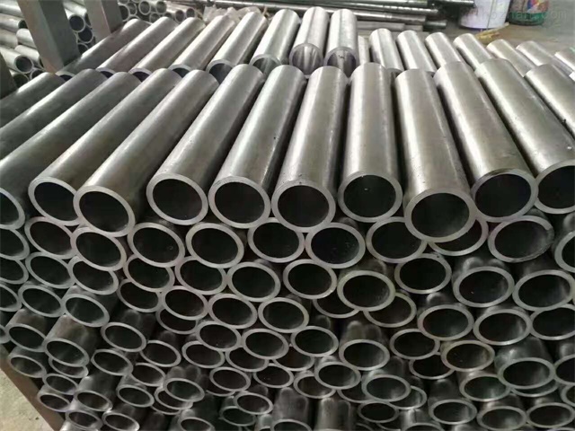 凌河30CrMo精密无缝钢管