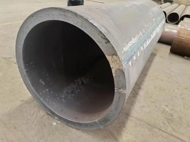 凌河30CrMo大口径无缝钢管